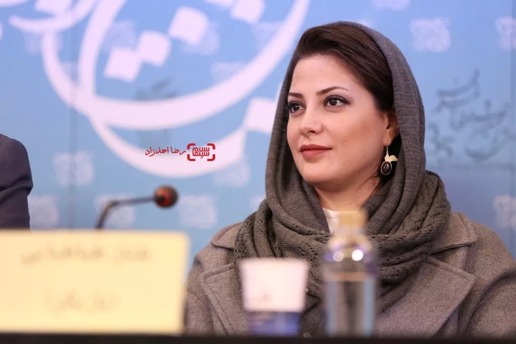 فرش قرمز ویلایی ها فرش قرمز ویلایی ها
