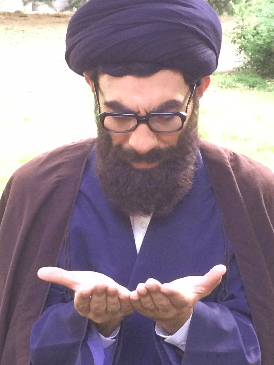 بازیگر نقش آیتالله خامنهای در معمای شاه بازیگر نقش آیتالله خامنهای در معمای شاه