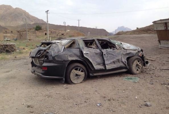 واژگونی تریلی حامل خودروهای لوکس واژگونی تریلی حامل خودروهای لوکس