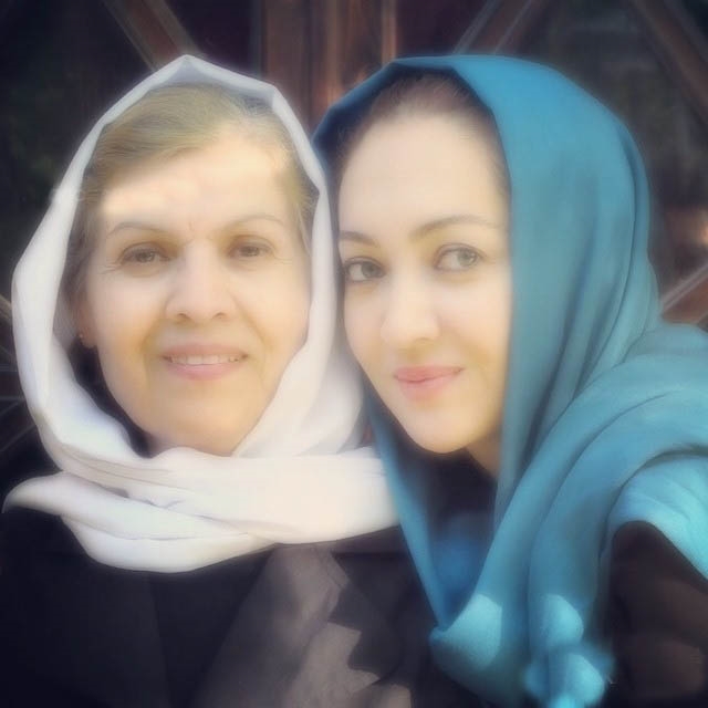 نیکی کریمی بیوگرافی