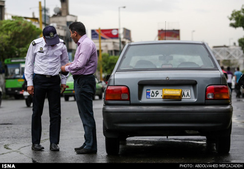 خلاقیت جالب ایرانی ها برای رد شدن از طرح زوج و فرد + تصاویر خلاقیت جالب ایرانی ها برای رد شدن از طرح زوج و فرد