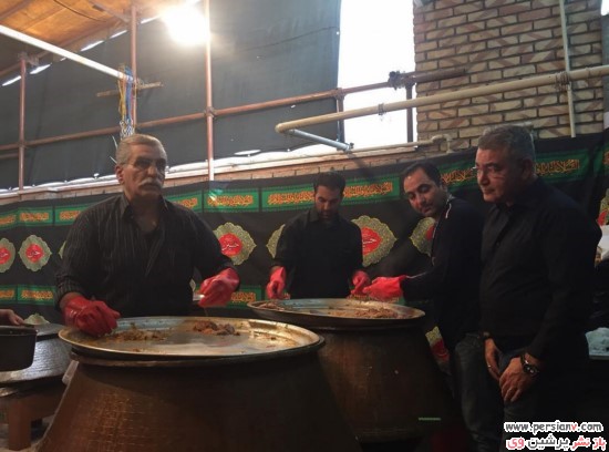 بازیگران در مراسم عزاداری بازیگران در مراسم عزاداری