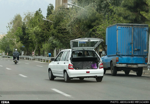 خلاقیت جالب ایرانی ها برای رد شدن از طرح زوج و فرد + تصاویر خلاقیت جالب ایرانی ها برای رد شدن از طرح زوج و فرد