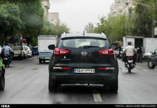 خلاقیت جالب ایرانی ها برای رد شدن از طرح زوج و فرد + تصاویر خلاقیت جالب ایرانی ها برای رد شدن از طرح زوج و فرد
