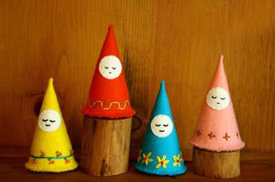 ساخت عروسکهای زیبا با پارچه های نمدی 