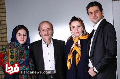عکس علی ضیاء در کنار خانواده