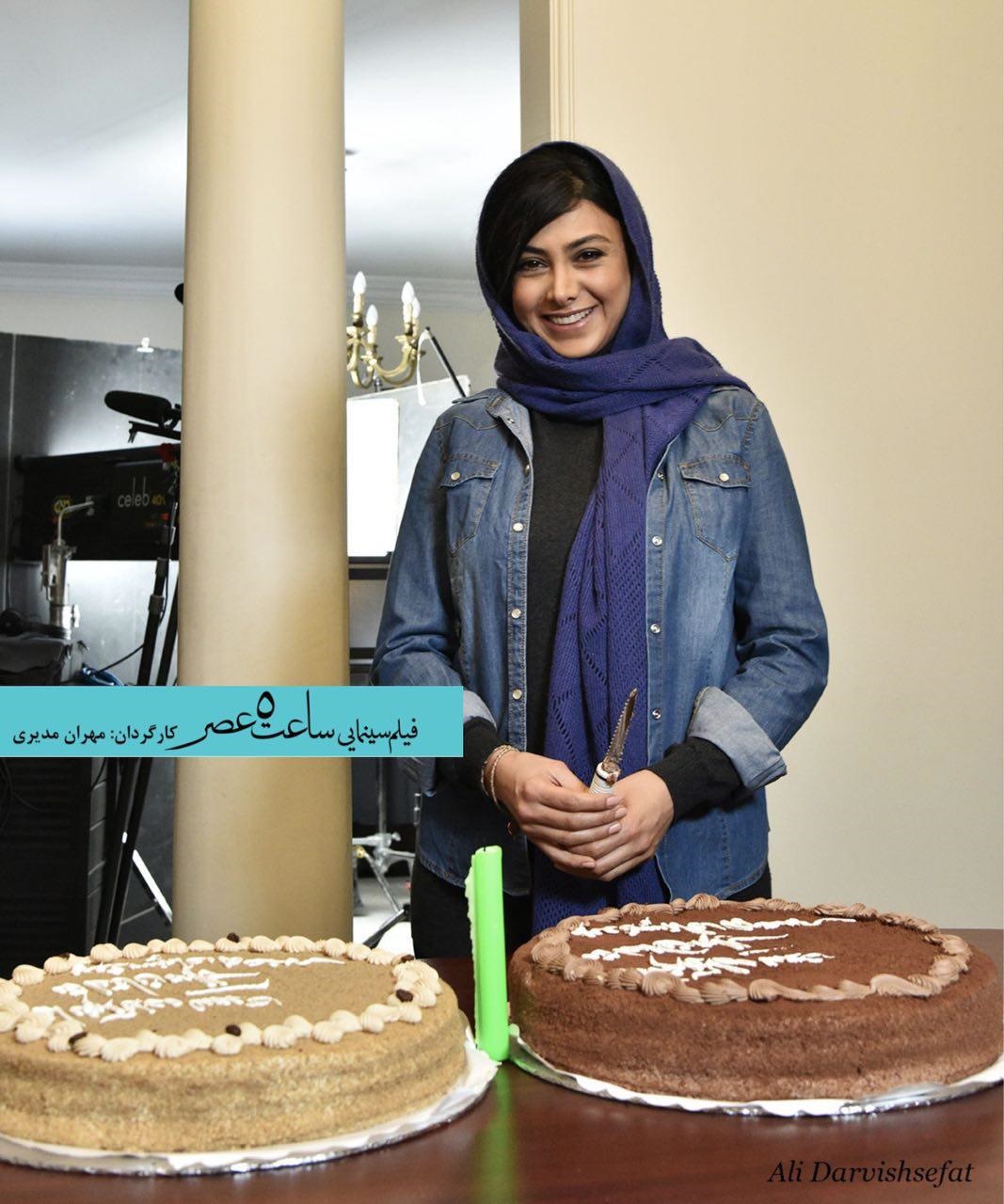 آزاده صمدی آزاده صمدی