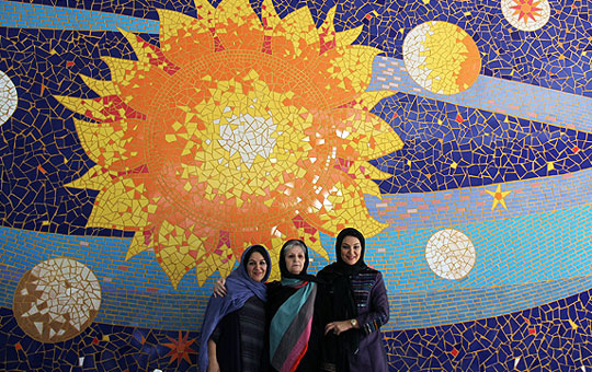 لاله اسکندری نقاشی دیواری تهران