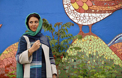 لاله اسکندری نقاشی دیواری تهران