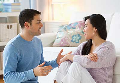 راهکارهای آرام کردن همسر بداخلاق