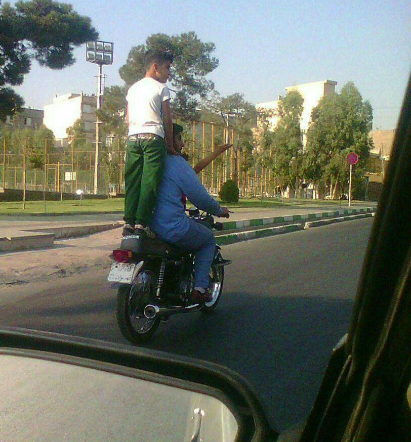  سوژه های بامزه و خنده دار
